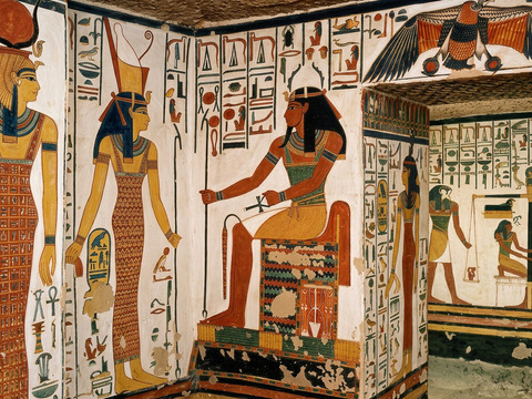 Nefertari: Il Laboratorio Alieno Sotto la Sabbia