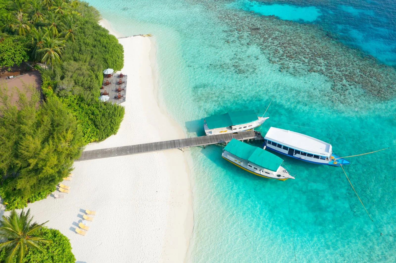 Embudu Village Island Resort