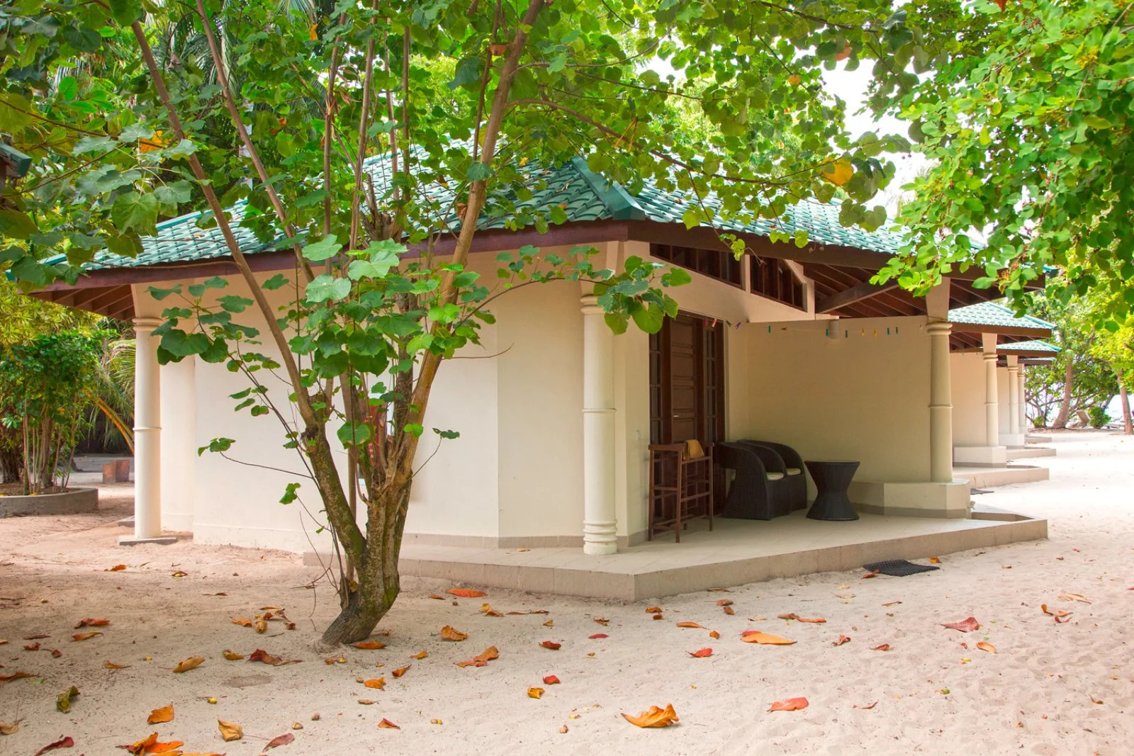Embudu Village Island Resort